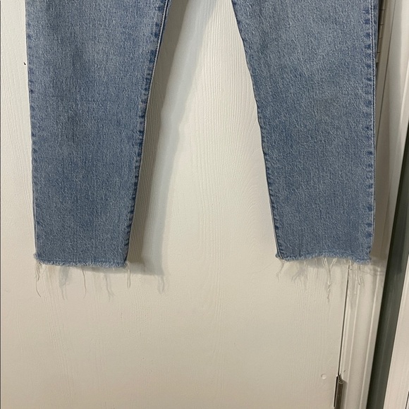 Levi's 501 Premium Button Fly High Rise Fringe Medium Wash Ankle Denim Size 25 - Picture 5 of 12